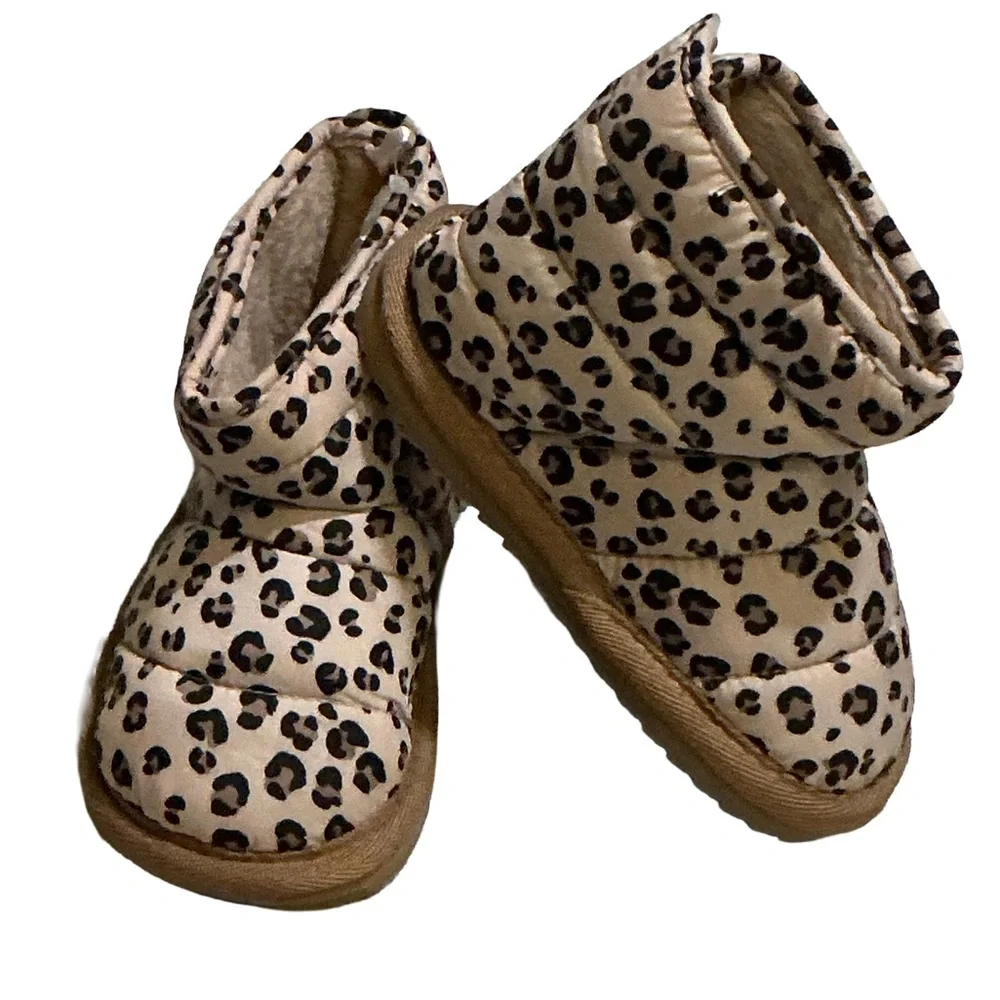 NWT H&M Kids Quilted Padded Faux Fur Boots - Size 6.5 - Leopard Print